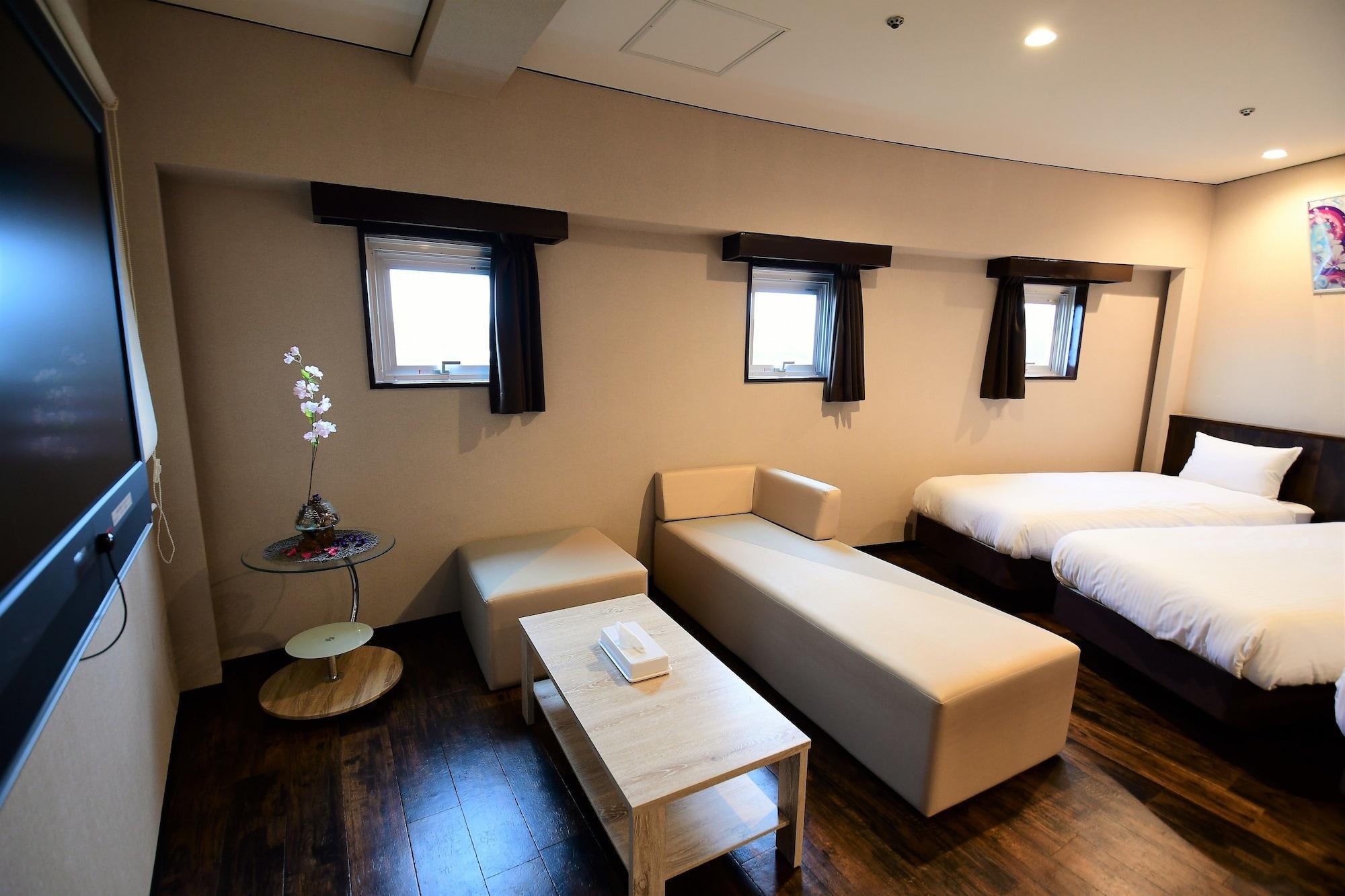 Rycom Crystal Hotel 沖繩 外观 照片