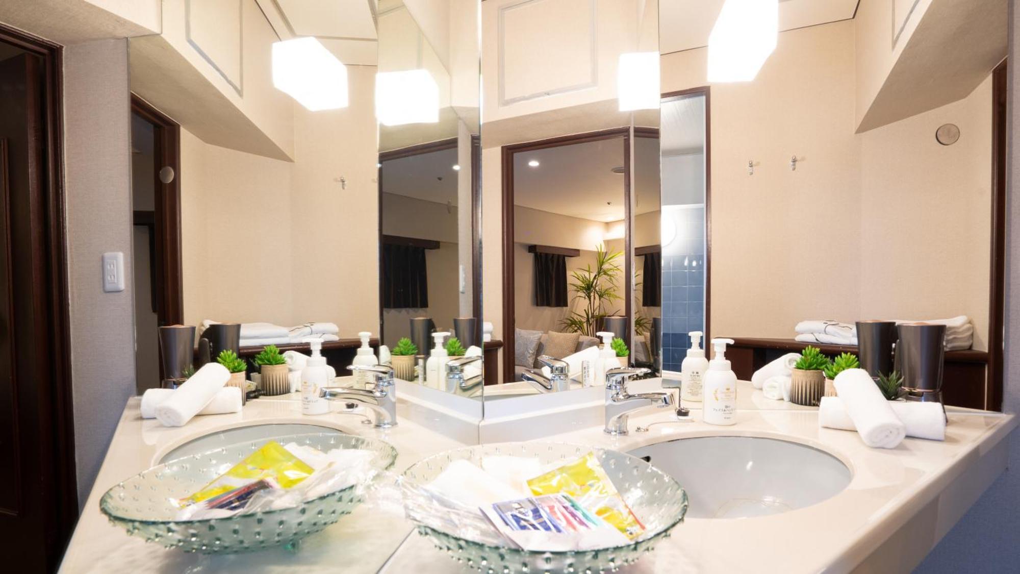 Rycom Crystal Hotel 沖繩 外观 照片
