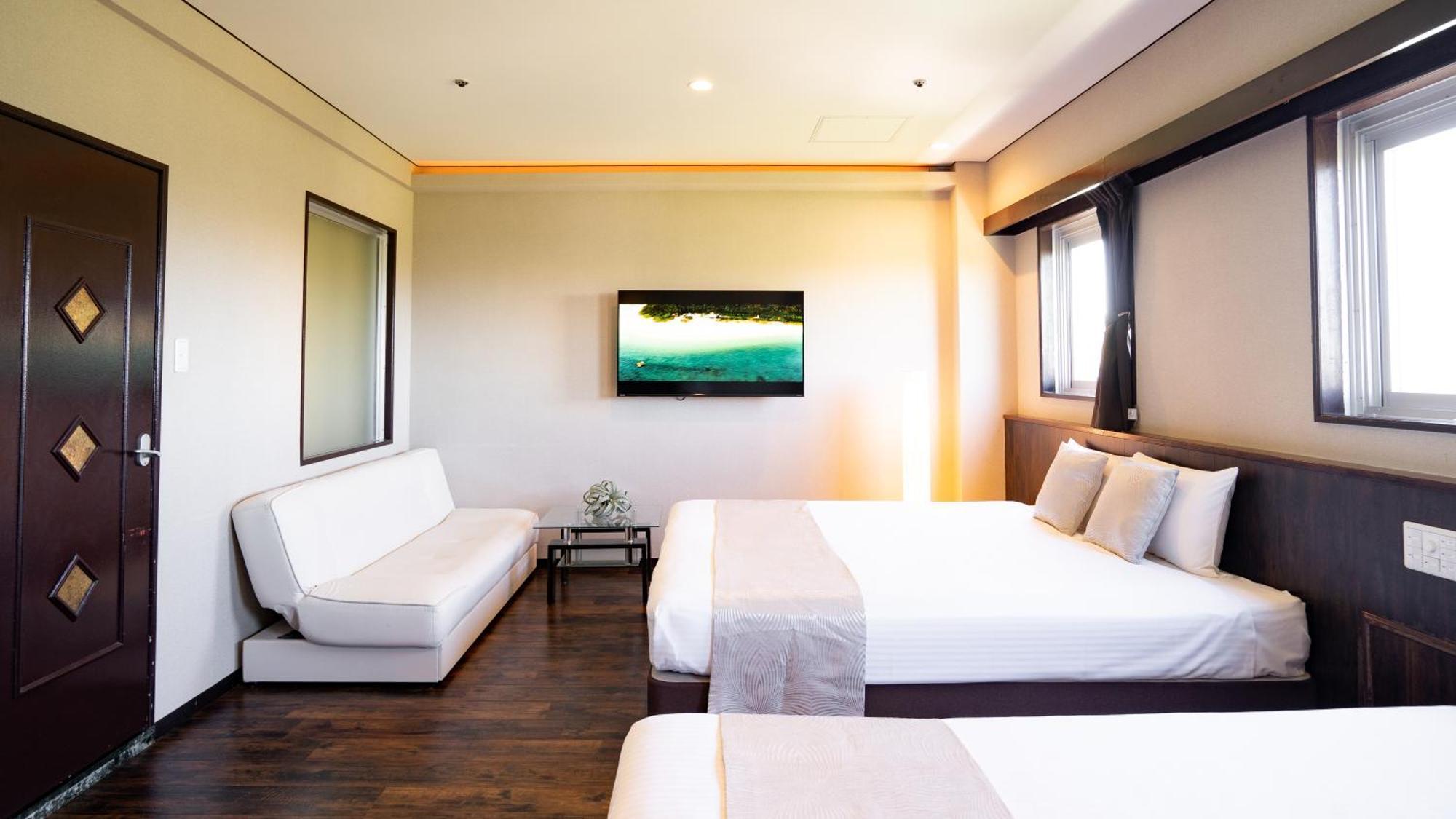 Rycom Crystal Hotel 沖繩 外观 照片